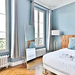 Appartement Spacious 4 Bedrooms - 11th With Style Parijs