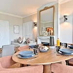 Spacious 4 Bedrooms - 11th With Style Parijs