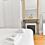 Appartement Spacious 4 Bedrooms - 11th With Style