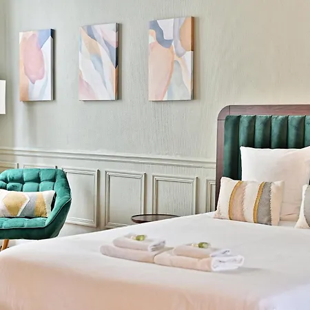 Διαμέρισμα Spacious 4 Bedrooms - 11th With Style *