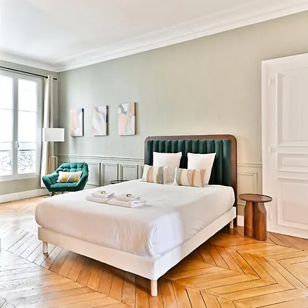 Apartment Spacious 4 Bedrooms - 11th With Style Paris