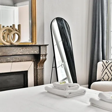 Apartment Spacious 4 Bedrooms - 11th With Style Paris
