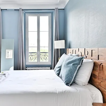 Διαμέρισμα Spacious 4 Bedrooms - 11th With Style *