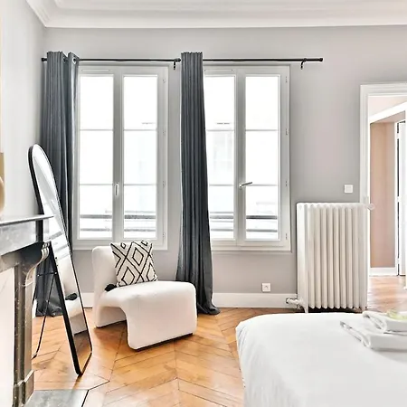 דירה Spacious 4 Bedrooms - 11th With Style פריז