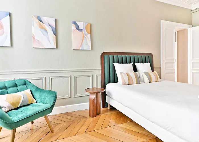 Spacious 4 Bedrooms - 11th With Style * Paris