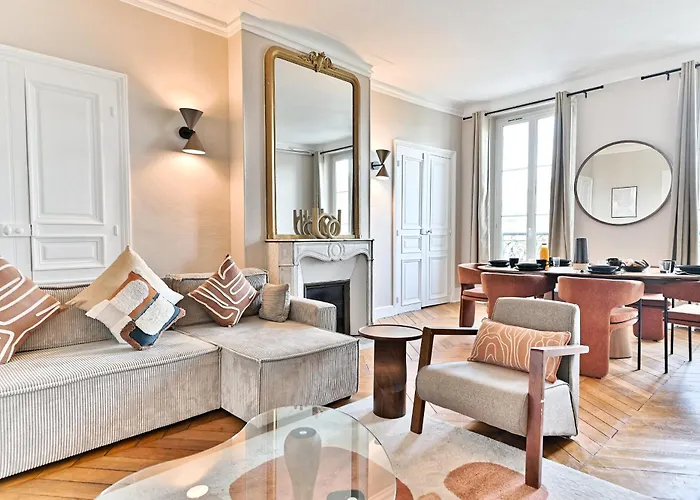 Spacious 4 Bedrooms - 11th With Style Paryż