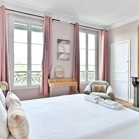 דירה Spacious 4 Bedrooms - 11th With Style