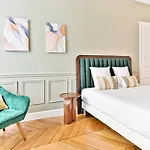 Spacious 4 Bedrooms - 11th With Style * Parigi