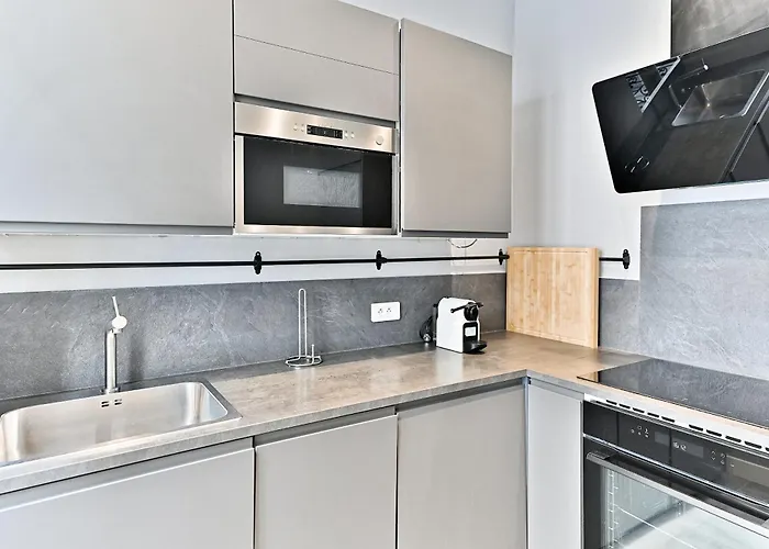 Appartement Spacious 4 Bedrooms - 11th With Style *