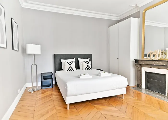 Appartement Spacious 4 Bedrooms - 11th With Style *